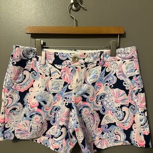 Lilly Pulitzer ladies CALLAHAN  SHORTS  in Navy Multi Size 2 w/5” inseam NWOT